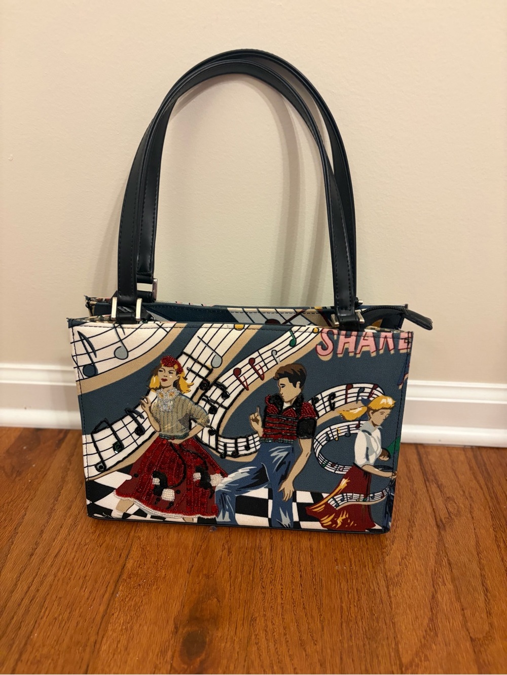 Womenโs Graphic Beaded Music-Print Tote- 1950 Retro Sock Hop